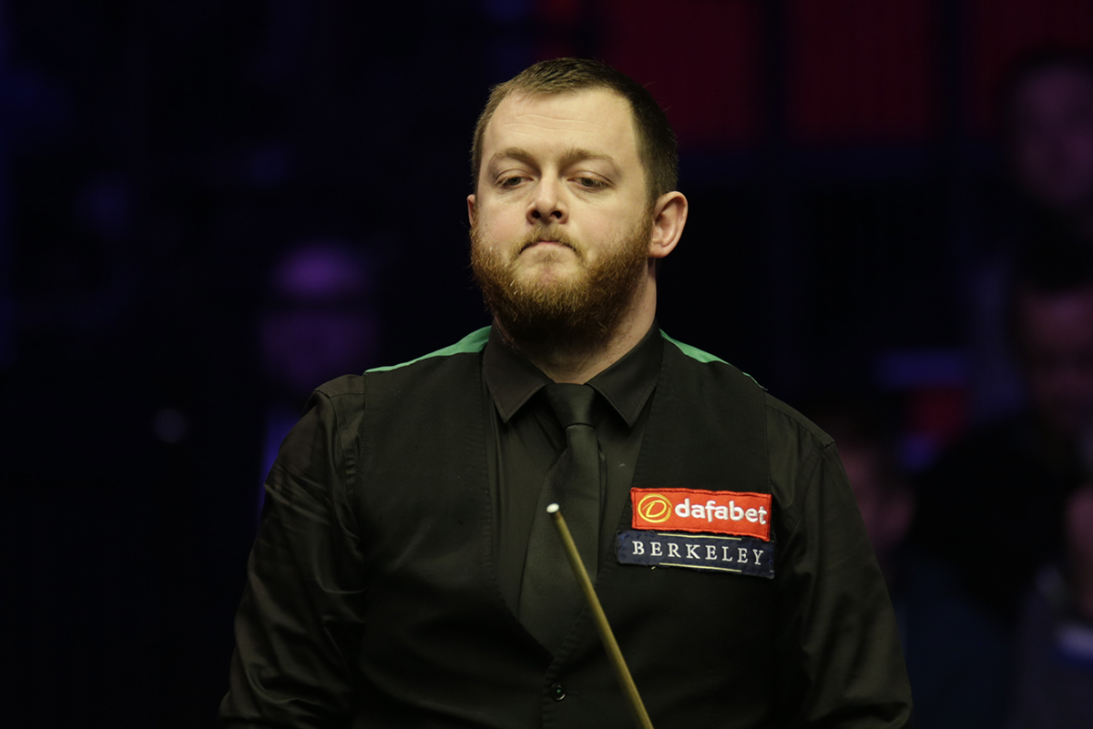 在场上的拼 在场上的拼