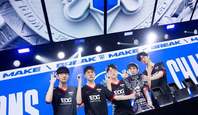 仅增加了他 仅增加了他