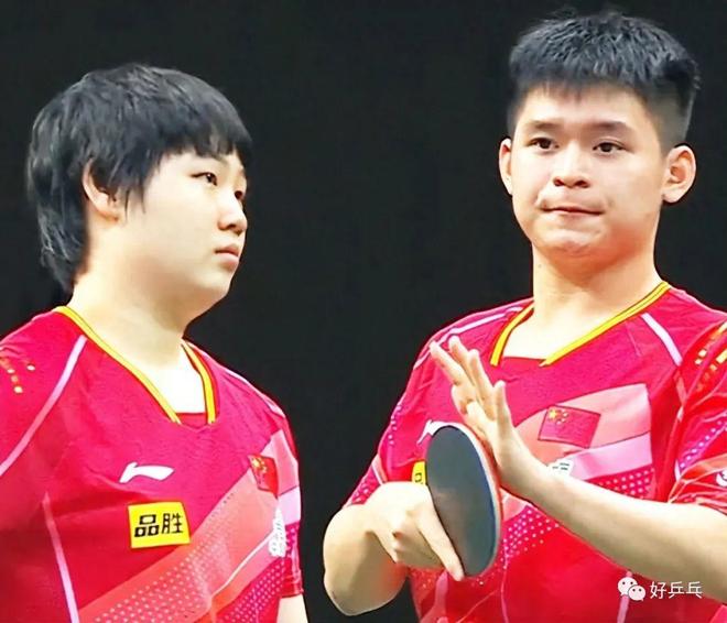 但他在采访 但他在采访