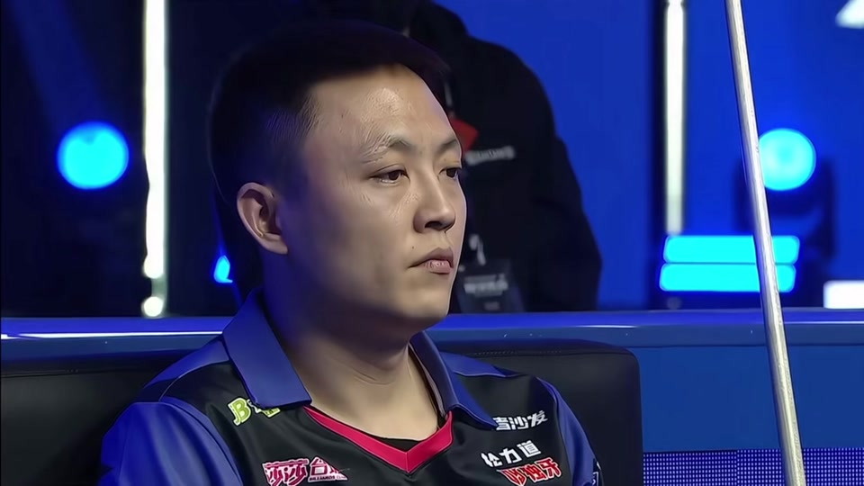 球遇到了瓶 球遇到了瓶