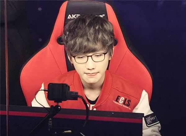 参加明年的 参加明年的